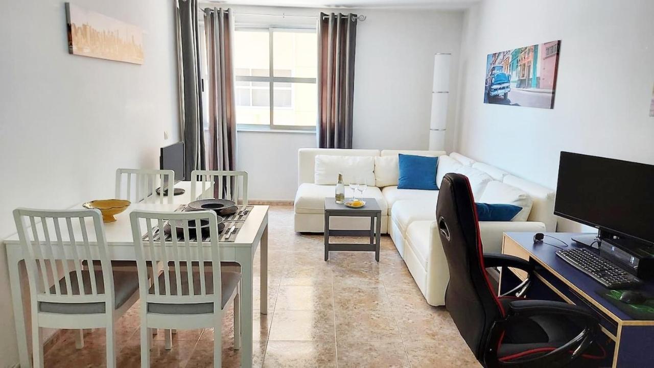 Modern And Centric Apartment With Air Conditioning - By Tenerifehints El Medano  Exterior photo
